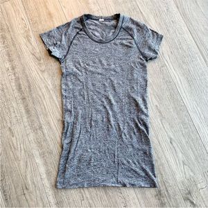 Lululemon Swiftly Tech Short Sleeve Shirt
